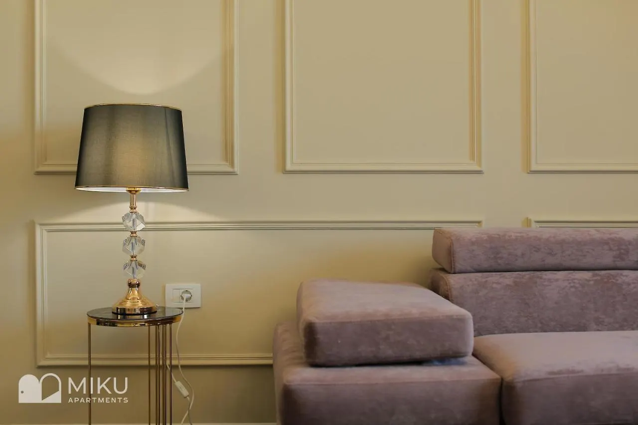 Miku Apartment - Luxurious 2Bedroom At Olympic Residence Tirana Albania